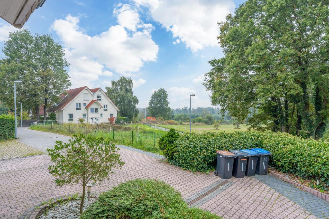 Veens Crew 7 Pax Appartement Dreieich